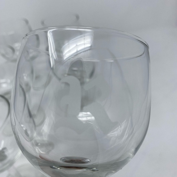 Set of 6 Vintage “R” Frosted Monogram Wine Glasses - Picture 2 of 7